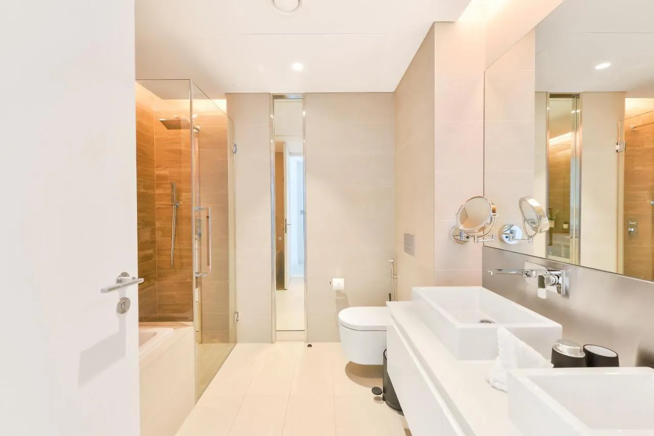 Apartment Lavish & Equipped Oceanfront 2 Bedroom Facing Ain Dubai United Arab Emirates