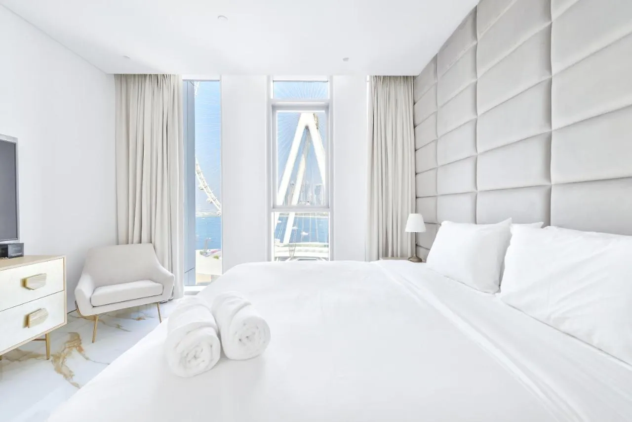Lavish & Equipped Oceanfront 2 Bedroom Facing Ain Dubai 0*,  United Arab Emirates