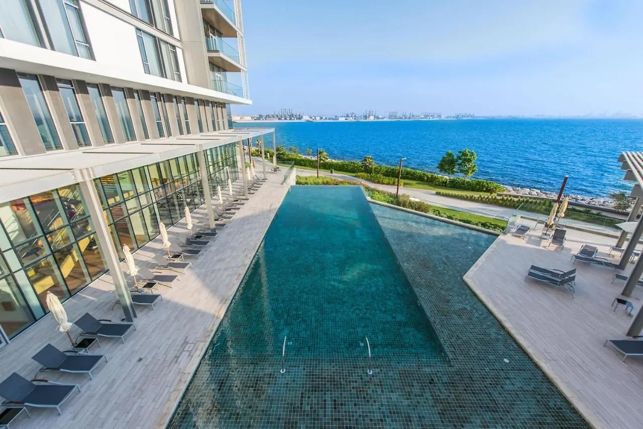 Lavish & Equipped Oceanfront 2 Bedroom Facing Ain Dubai